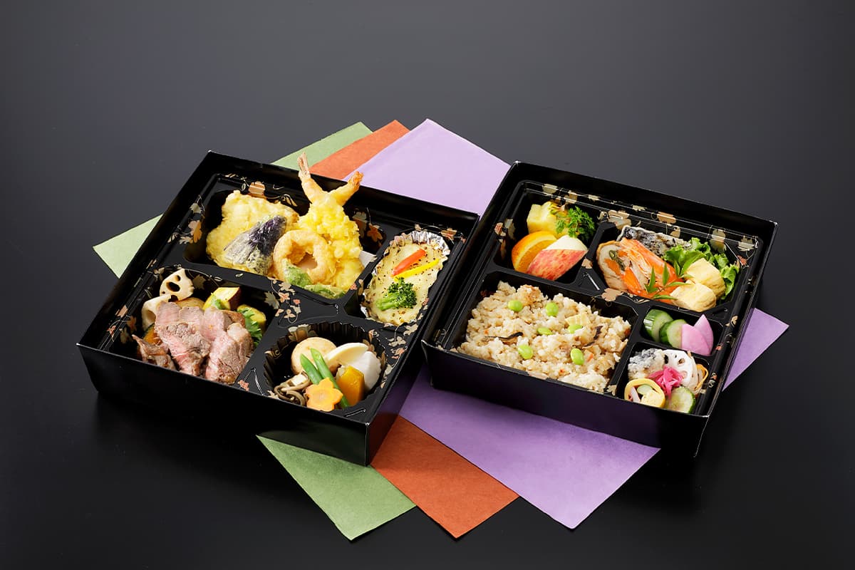 持帰御膳2段　はぎ